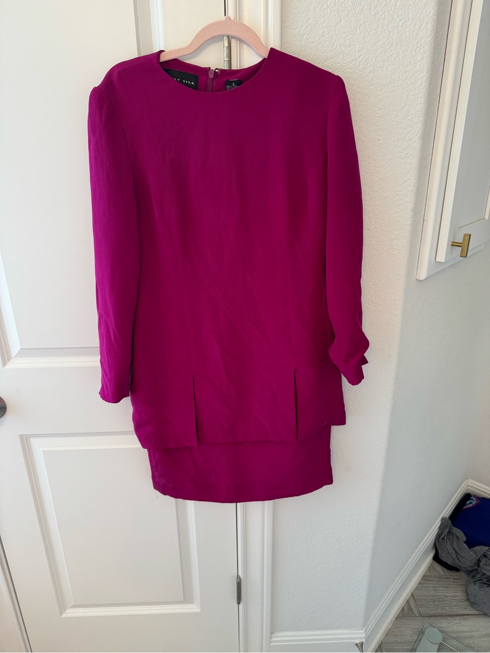 Vintage 100% Silk 80s/90s Bright Magenta Long-Sleeve Shift Dress